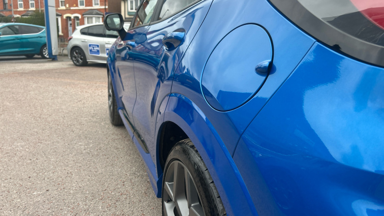 Ford Puma ST 1.0 EcoBoost Hybrid mHEV ST 5dr DCT Petrol Hatchback